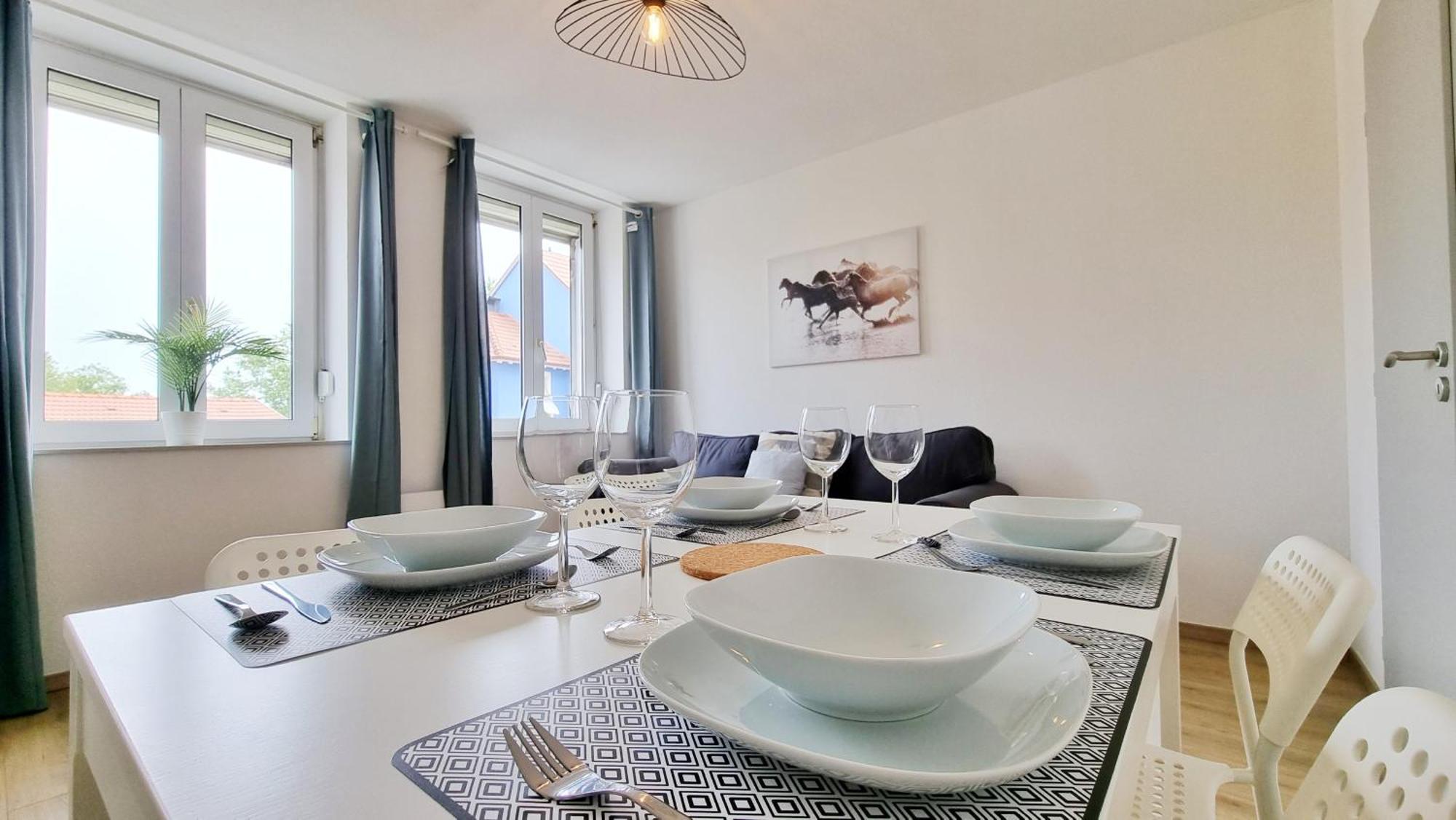 Le Triplex - 5 Chambres - 10 Pers- Fibre - Relax Bnb Mulhouse Exterior photo